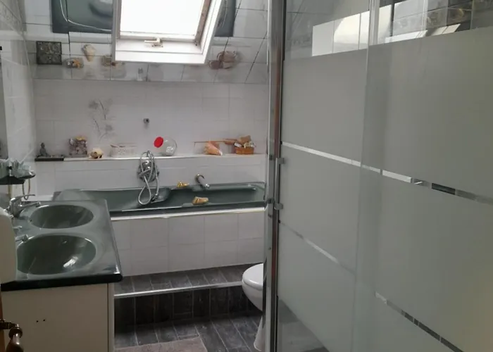 Au Moulin De La Tour * La Malmaison